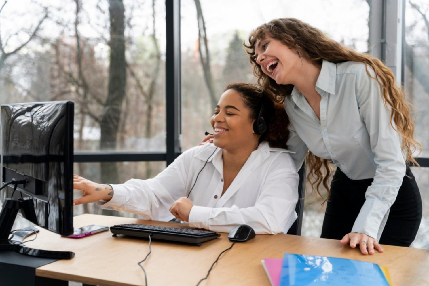 Trading workspace showing multiple monitors with market analysis and charts